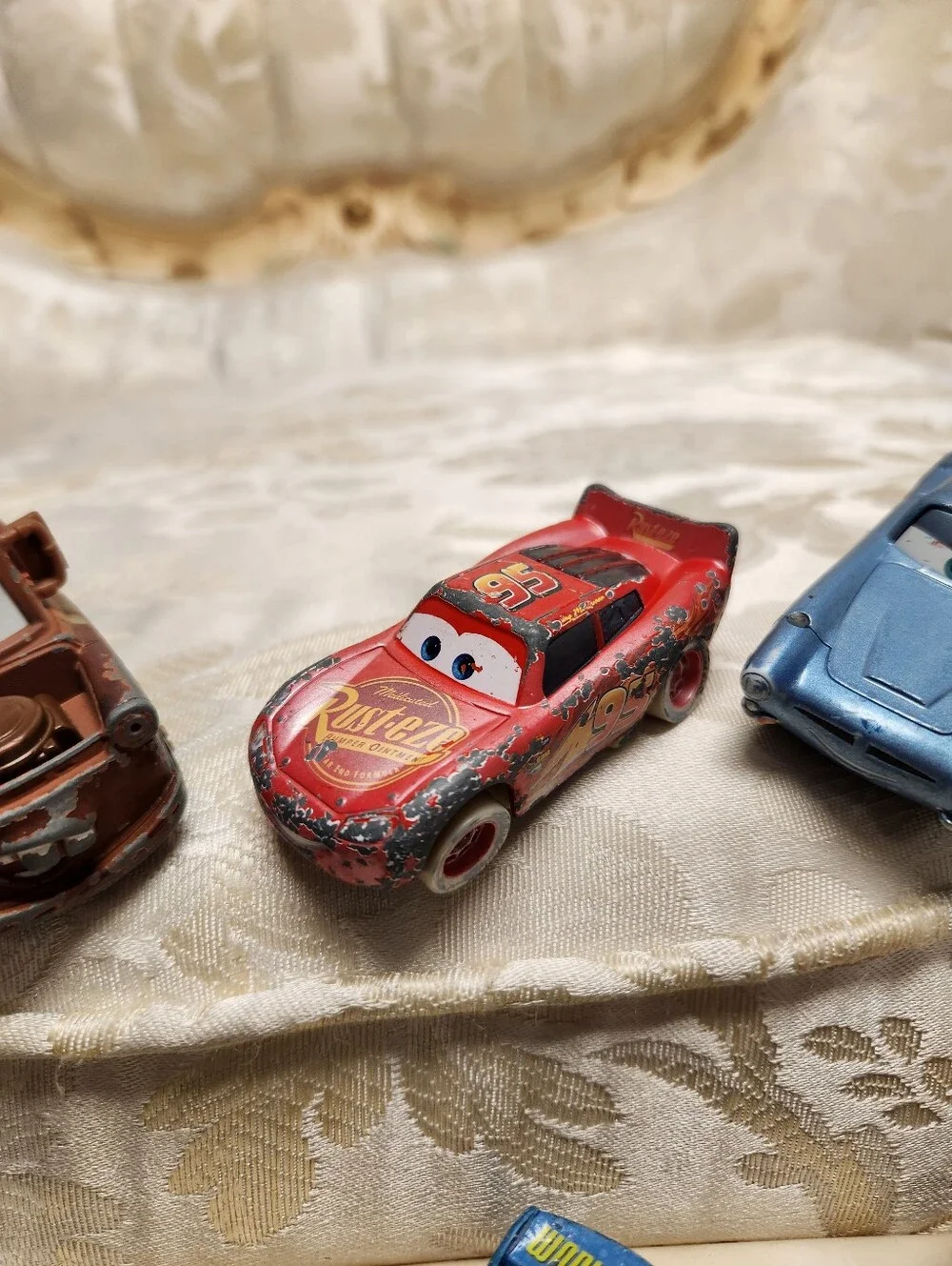 Disney Pixar Cars Diecast Lot Of 8 Toy Cars